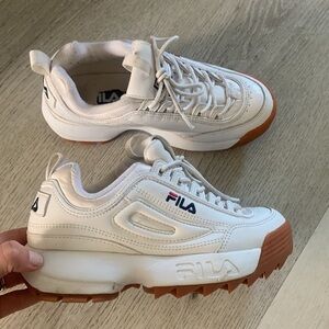 Fila Strada Disruptor Sneakers platform‎ unisex size 4T youth